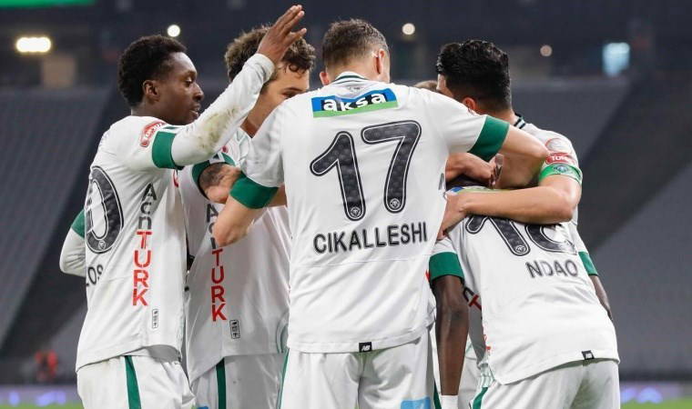 Konyaspor'dan Fenerbahçe ve Galatasaray açıklaması: 'Şampiyonu belirlemenin bir gücü...'