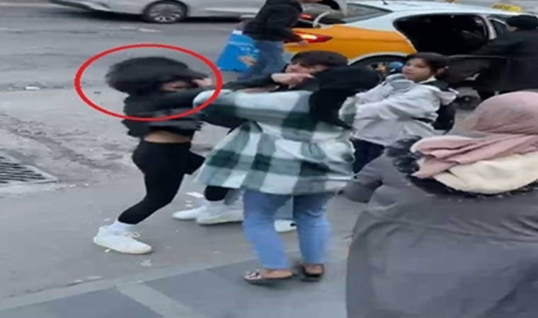 Kağıt mendil almayı reddedince darbettiler