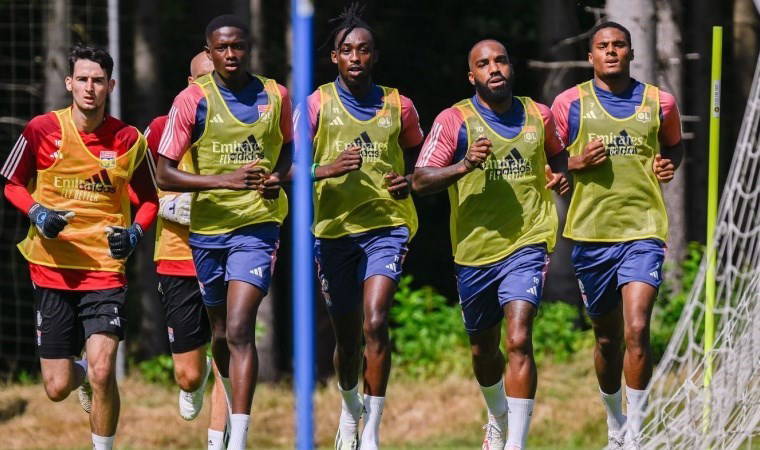 Oruç yasağına tepki gösterdi: Milli takım kampını terk etti!