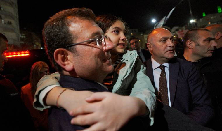 İmamoğlu, 14. Kent Lokantası’nı açtı: ‘Bir-iki güne buraya bir sürü bakan gelebilir. Hatta Cumhurbaşkanı bile gelebilir’