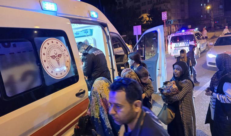 Adıyaman’da feci kaza... İki otomobil çarpıştı: 12 yaralı