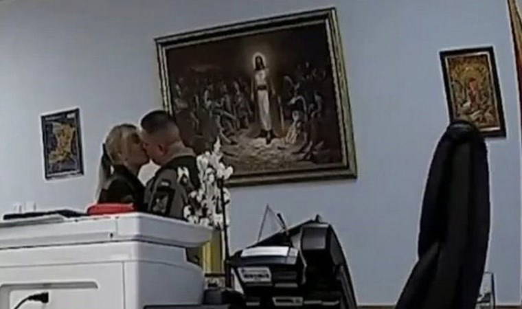 Ukraynalı üst düzey askeri yetkiliye soruşturma: Skandal görüntüler sızdırıldı!