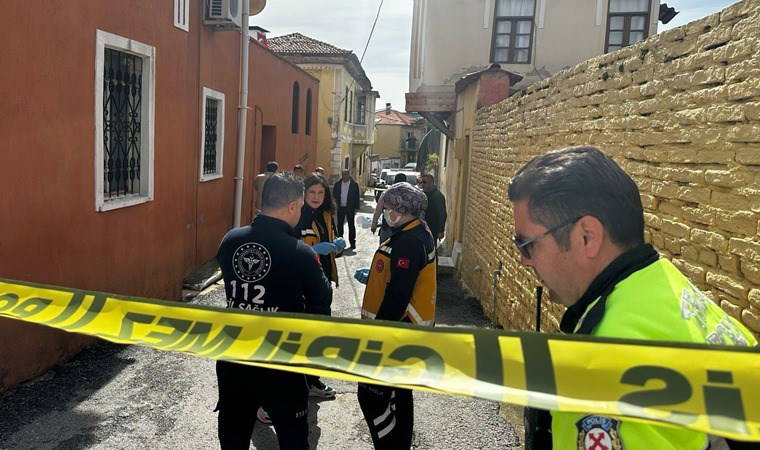 Sokakta yürürken vurulan şahıs hayatını kaybetti