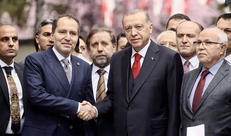 AKP'li yazar Tosun'dan canlı yayında bomba iddia: 'Yeniden Refah adayları seçimden önce çekilecek'