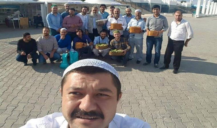 AKP'li adaydan seçim öncesi Menzil ziyareti