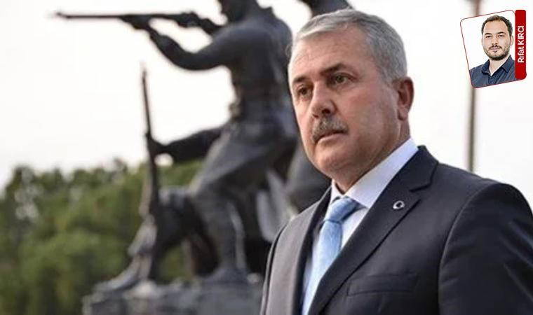 Eski MHP'li Demokrat Parti adayından MHP'li isme FETÖ iddiası: 'Şerefsizlikle, çirkinlikle, sahte evraklarla...'