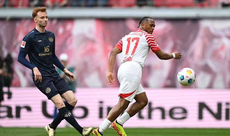 Leipzig'e evinde Mainz şoku!