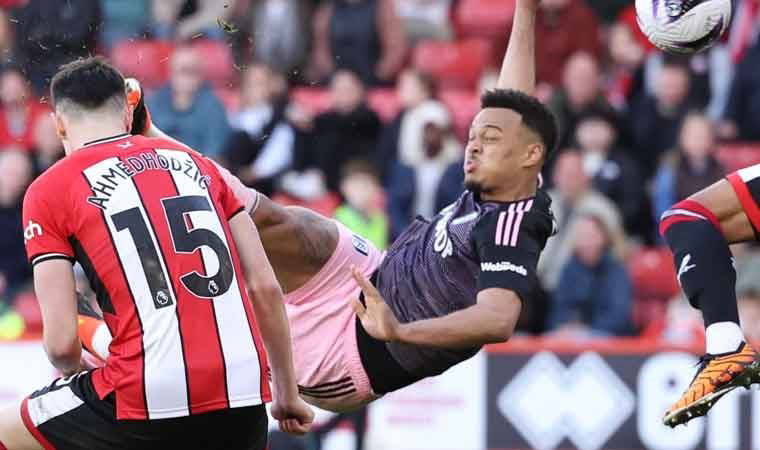 Fulham, 1 puanı 90+3'te kurtardı!