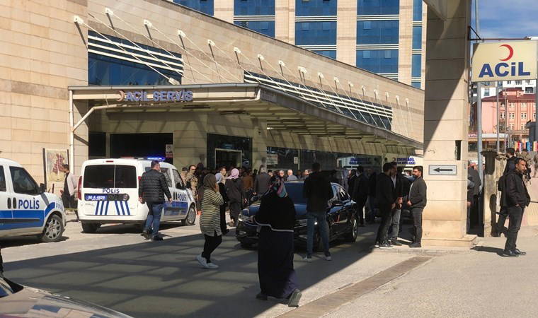 Oy verme işlemi sırasında kavga: 1 ölü, 2 yaralı