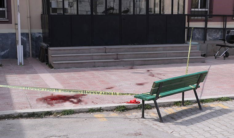 Muhtar, seçim kavgasında bacağından bıçaklandı
