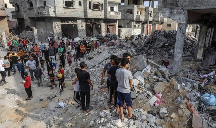 Gazze'de hem saldırı hem bulaşıcı hastalık