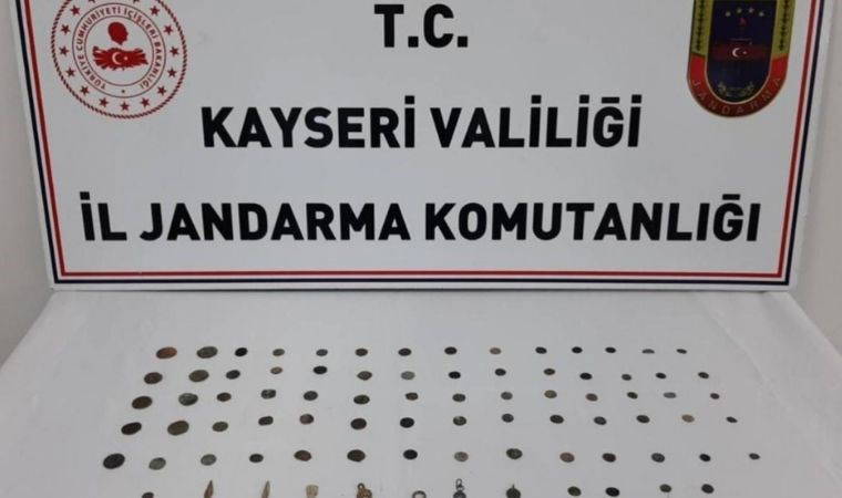 Niğde’de tarihi eser operasyonunda 75 obje ele geçirildi