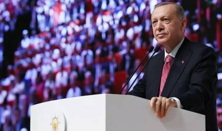AKP'yi seçim korkusu sardı: Partililer hangi eleştirileri yapıyor?