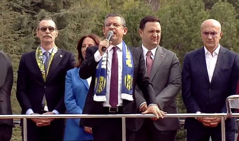 Son dakika... Özgür Özel'den seçim mesajı: 'Ankara'da yarışın sonu belli'