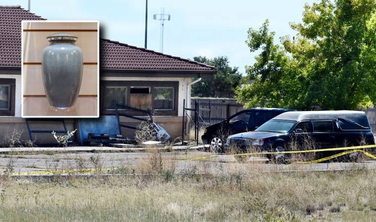 Cenaze evinde çürümekte olan 190 ceset bulundu