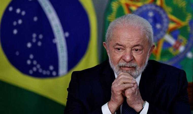 Brezilya Devlet Başkanı Lula da Silva Filistin bayrağı açtı