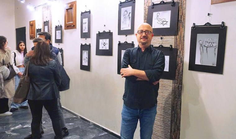 Murteza Albayrak’ın “Yüzyıllık Çınar Cumhuriyet İçin" sergisi açıldı