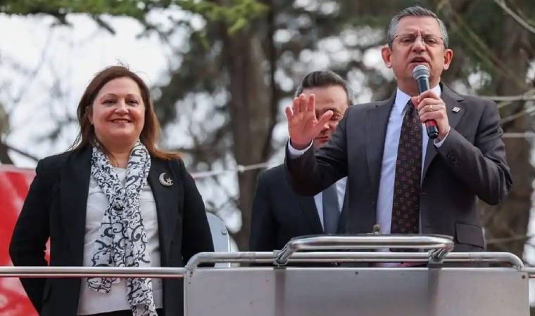 Son dakika... Özgür Özel'den Burcu Köksal'a yanıt: 'CHP'li belediyeler söz verecek...'