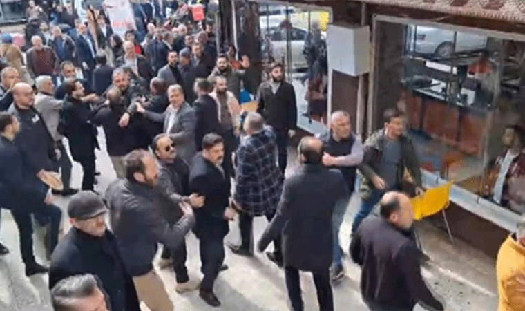Kartal'da 'pankart krizi'