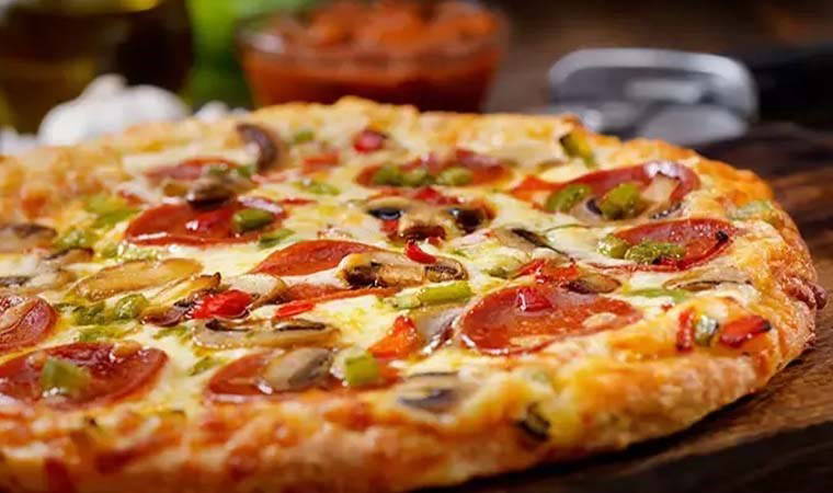 Ekonomik ve pratik: Ev yapımı pizza tarifi