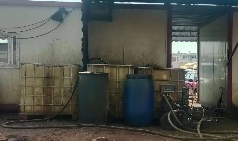 Gaziantep’te litrelerce kaçak akaryakıt ele geçirildi... Gözaltılar var!