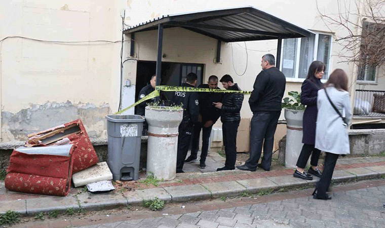 İşe gitmek için uyandı, annesi ve kardeşini ölü buldu!