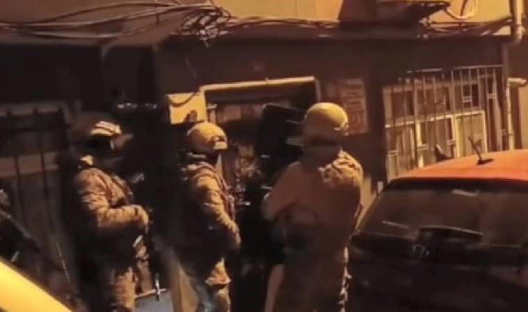 İstanbul'da iş insanlarını silahla tehdit eden çete çökertildi!