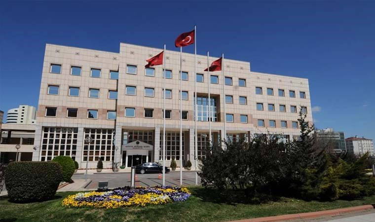 Gaziantep Büyükşehir Belediye Başkan adayları kim? 31 Mart yerel seçimlerinde Gaziantep Büyükşehir'den kaç kişi belediye başkan adayı oldu? Gaziantep Büyükşehir'de hangi parti kimi aday gösterdi?