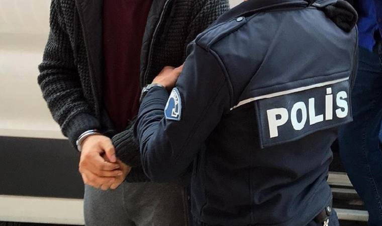 İşyeri çalışanlarını silahla gasp ettiler!