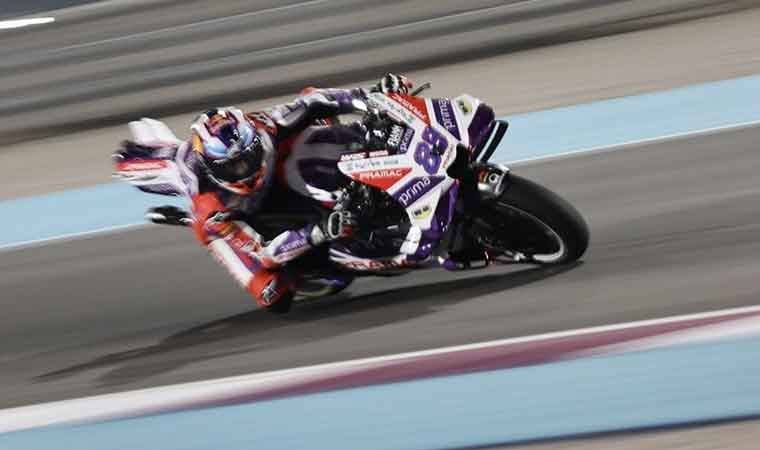 MotoGP'nin ilk etabı Katar'daki sprint yarışında Jorge Martin birinci oldu