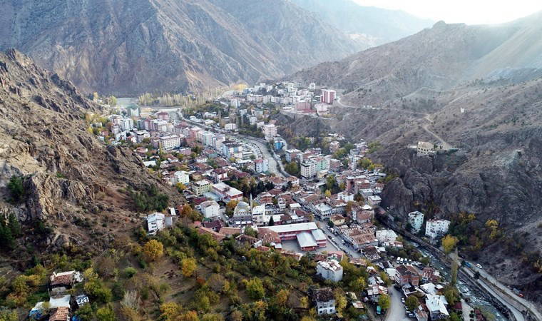 Yeni Yusufeli'nin ilk başkanı CHP'li  Barış Demirci oldu
