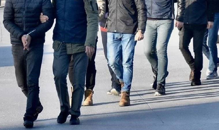 Terör saldırısı için hazırlık yapan IŞİD'liler, jandarma ve polis kıyafetiyle yakalandı
