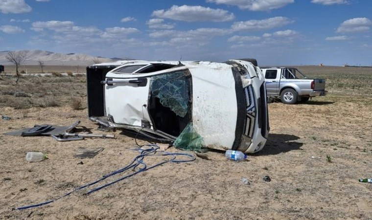 Konya’da feci kaza... Pikap devrildi: 1’i ağır 3 yaralı