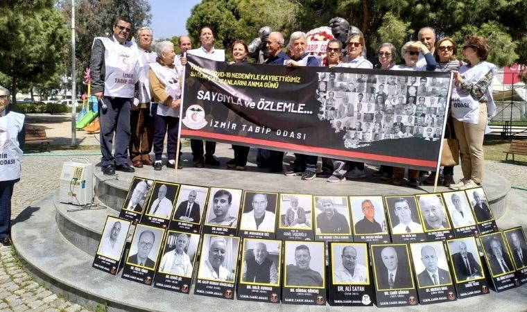 Hekimler, COVID nedeniyle yaşamını yitiren doktorları andı