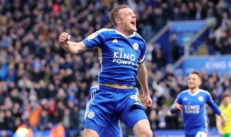 Yunus Akgün oynadı: Leicester City'den müthiş geri dönüş!