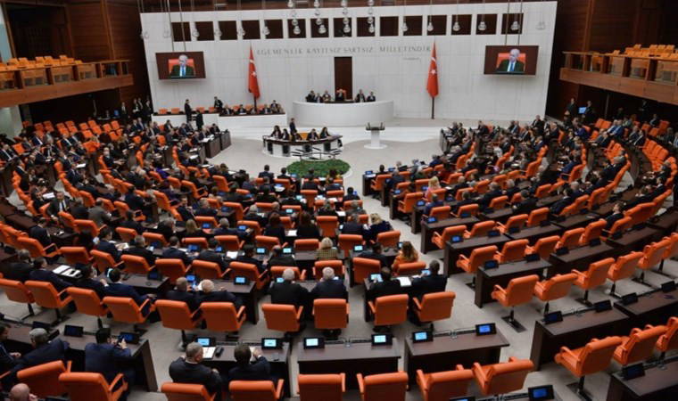 Partilerin bayramlaşma programı belli oldu: CHP'den 15 ziyaret