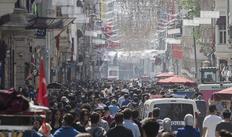 Az kalsın bütün Beyoğlu elden gidiyormuş!