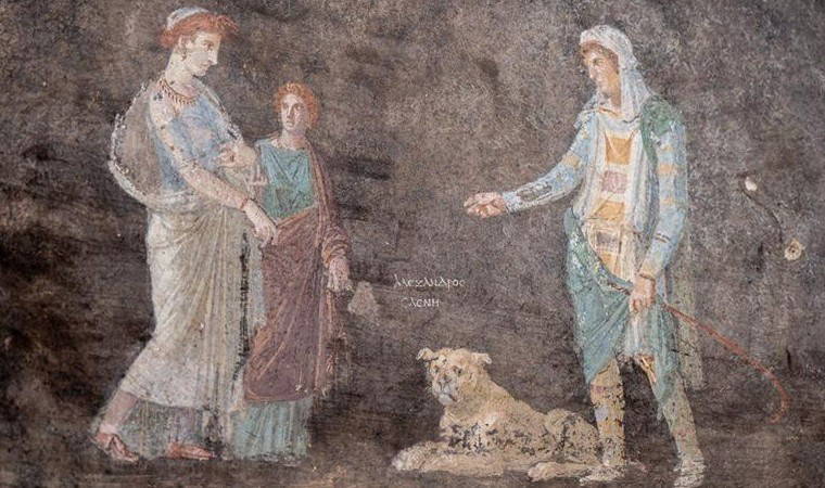Volkanik patlamayla küller altında kalmıştı: Pompeii'de nefes kesen eserler bulundu