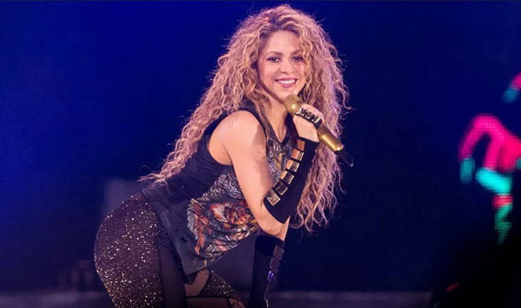 Shakira'dan hayranlarını sevindiren haber!
