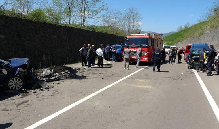 Ordu'da cenaze yolunda feci kaza... Yaralılar var!