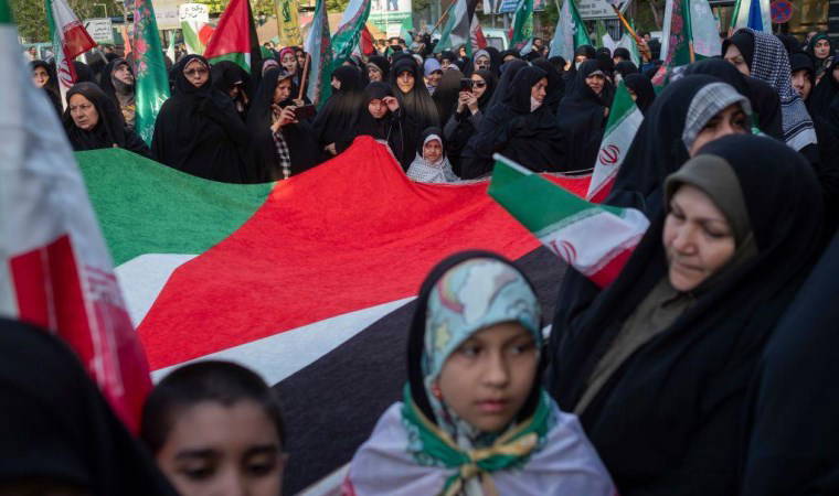 İran'ın saldırısı, İsrail Başbakanı Netanyahu'ya 'can simidi uzattı'