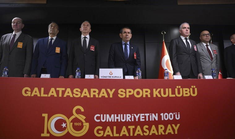 Galatasaray'da kombine satışları yüzleri güldürdü: 2.8 milyarlık tarihi gelir!