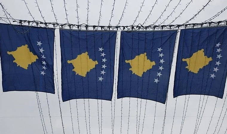 Kosova’nın kuzeyinde el bombalı saldırı