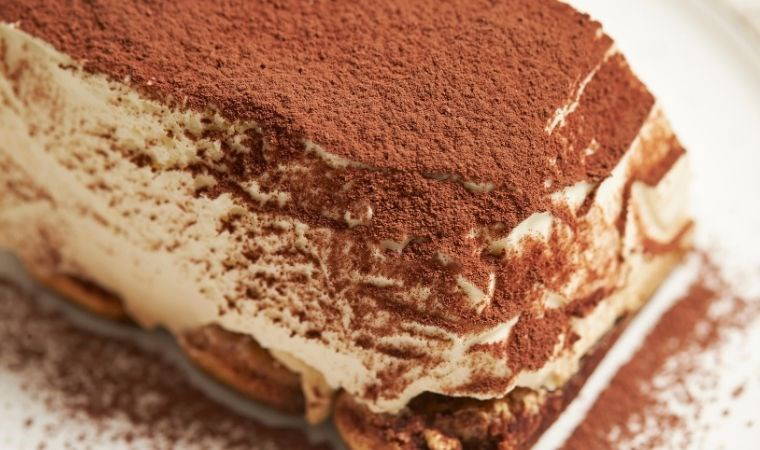 İtalyan lezzeti ev yapımı tiramisu tarifi