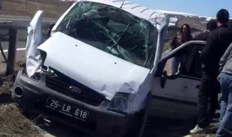 Resmi araç refüje uçtu: 1 yaralı!