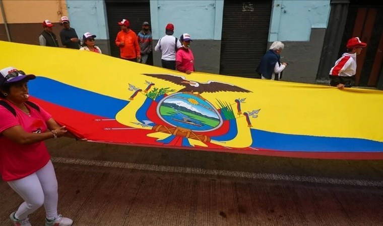 Ekvador'da OHAL ilan edildi