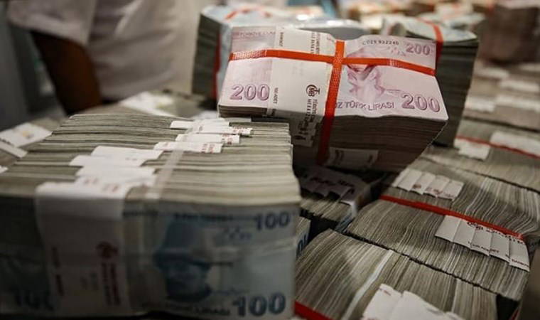 Tek tek sıraladı...