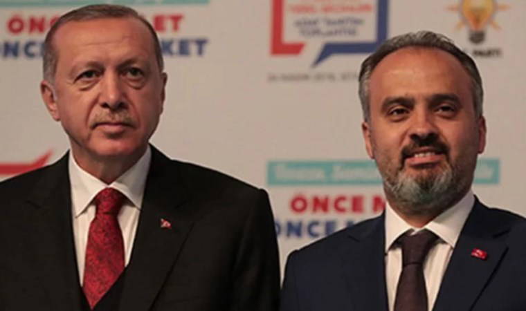 Altınlar, ipek kumaşlar, saatler…