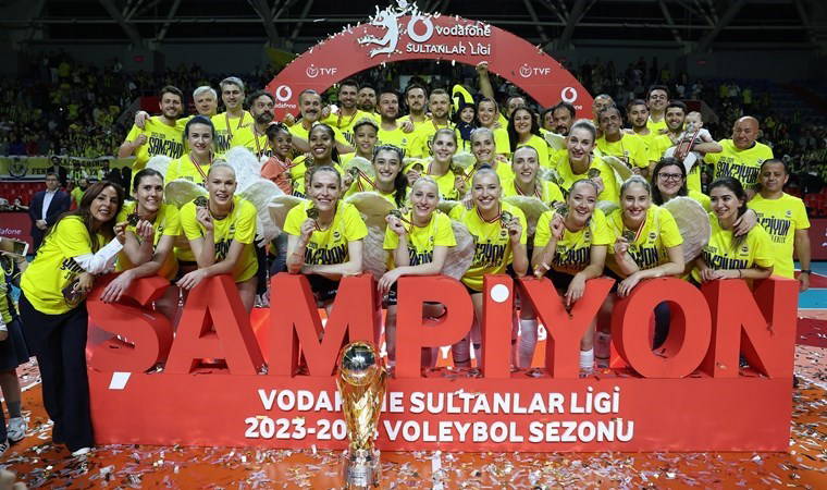 Sultanlar Ligi'nde şampiyon Fenerbahçe Opet