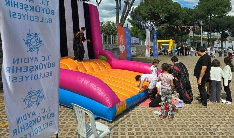 Aydın’da 23 Nisan coşkusu Tekstil Park’ta yaşanıyor